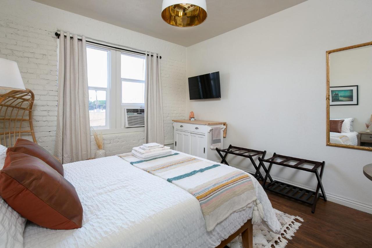 Near Hollywood Lovely Studio Sleeps 2 Hotel Los Angeles